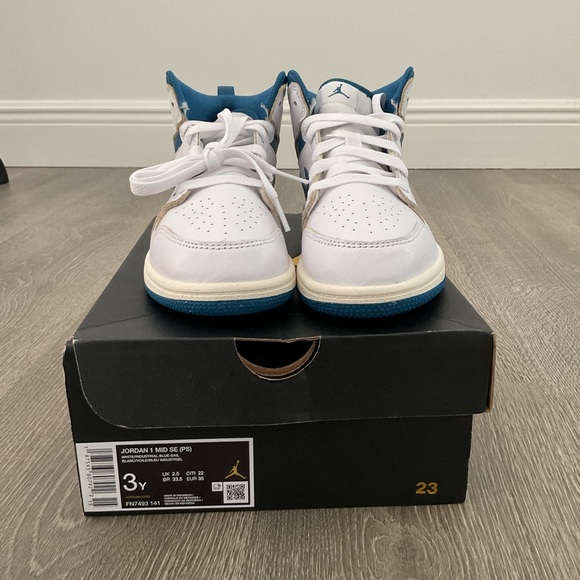 Jordan Kids' Sneakers - White Blue and Tan